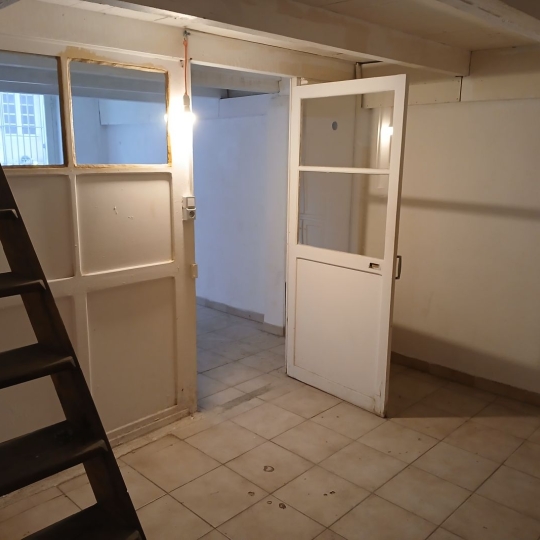  Annonces MARSEILLE 1ER : Office | MARSEILLE (13001) | 32 m2 | 110 000 € 