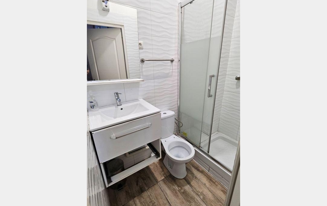 Annonces MARSEILLE 1ER : Immeuble | MARSEILLE (13001) | 285 m2 | 436 000 € 