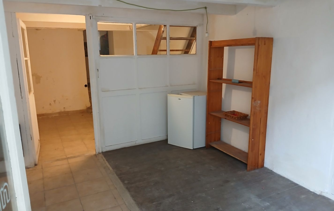 Annonces MARSEILLE 1ER : Office | MARSEILLE (13001) | 32 m2 | 110 000 € 